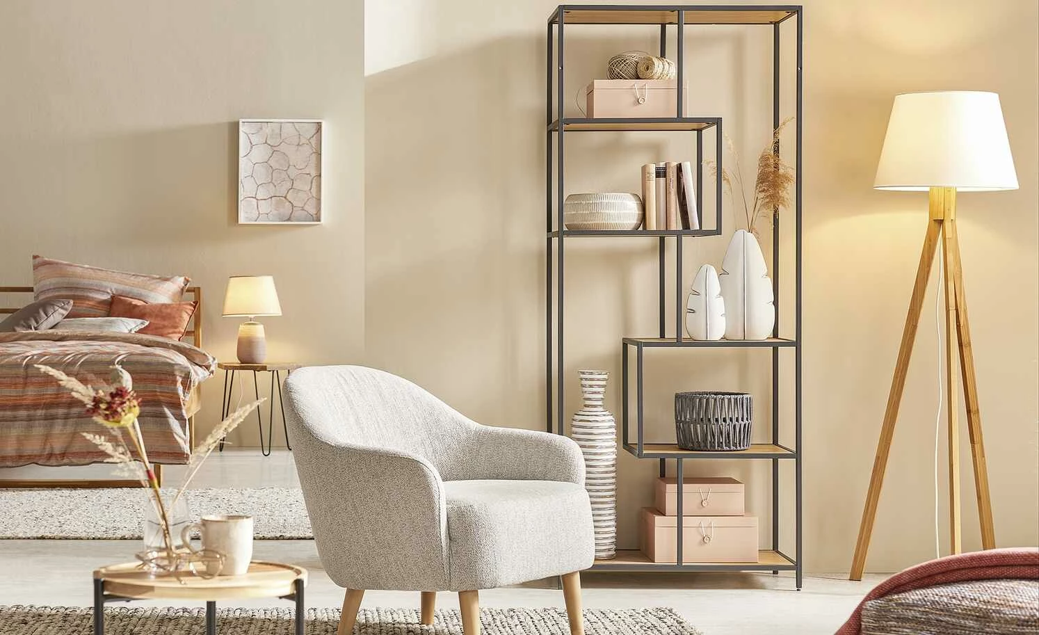 HOME STORY 3-Beinstehleuchte, 1-flammig – Bild 2