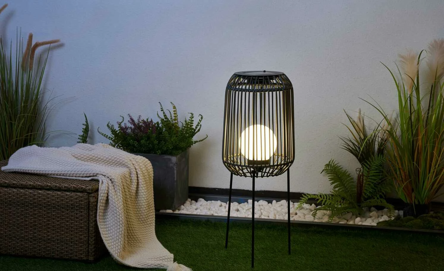 Solar-Stehleuchte, schwarz – Bild 2