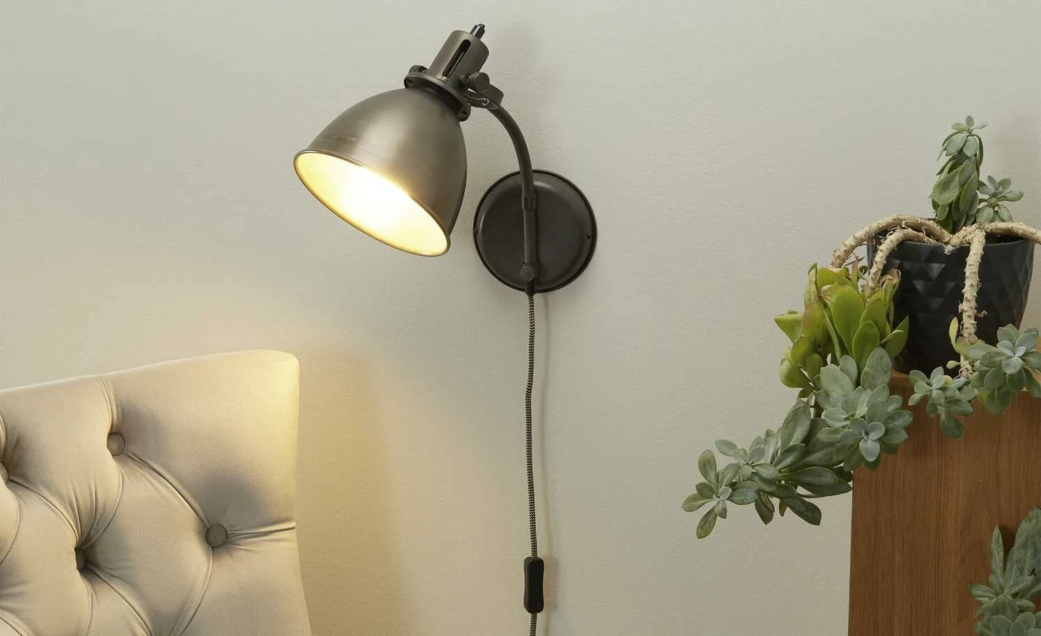 Wandleuchte, 1-flammig, altmessing