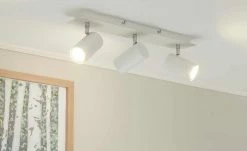 Trio Deckenspot, 3-flammig, weiß