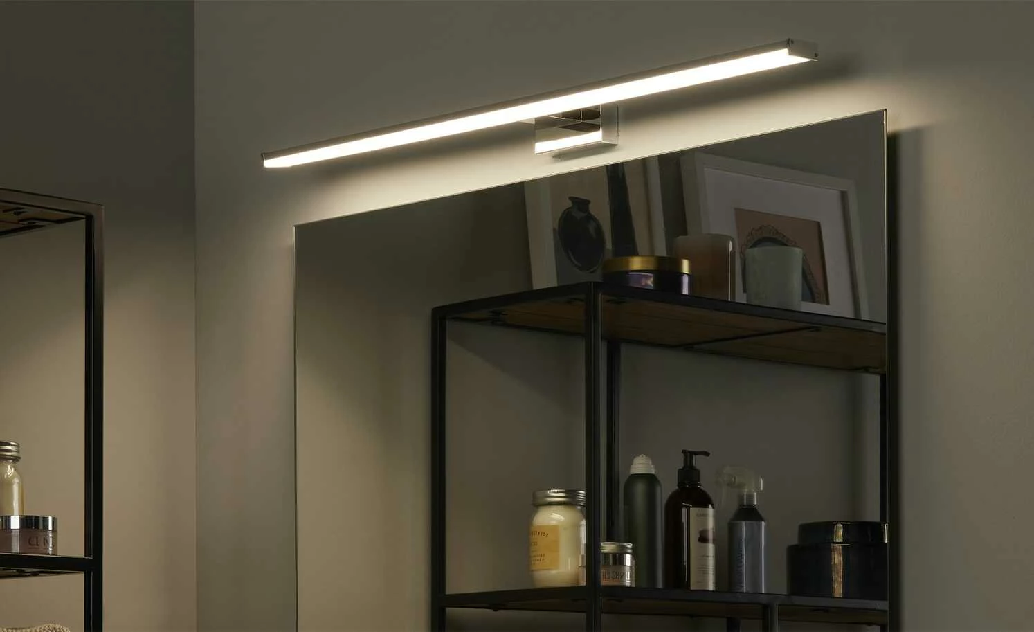 Paul Neuhaus LED-Bad-Wandleuchte, chrom ´mittel´