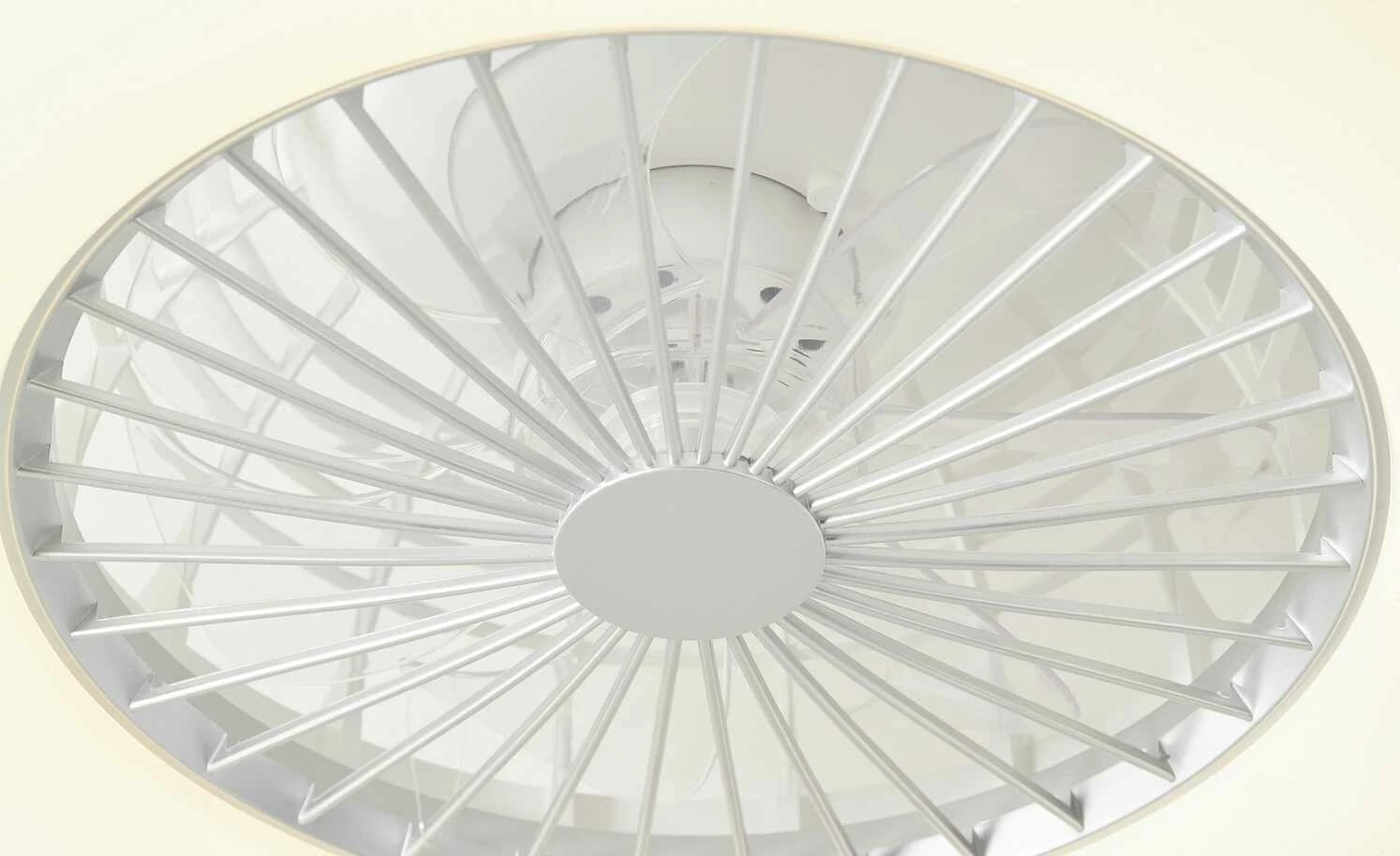 Trio Deckenventilator titanfarben/ Sternenhimmeleffekt – Bild 4