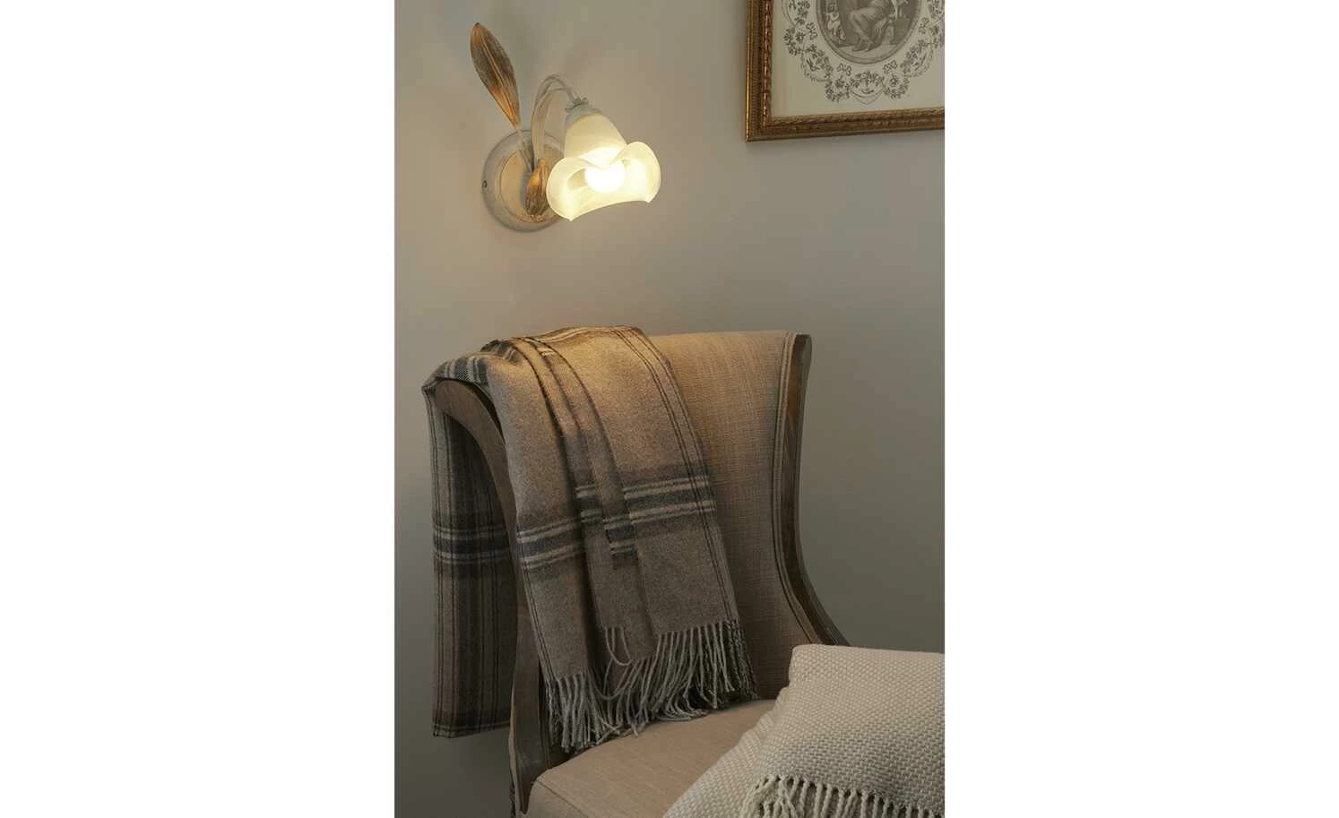 Wandleuchte, 1-flammig, weiß/ gold abgesetzt