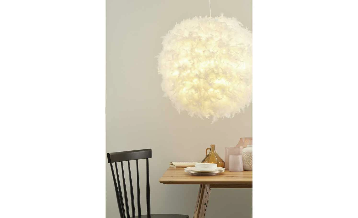 Pendelleuchte, 1-flammig, Schirm aus weißen Federn – Bild 2