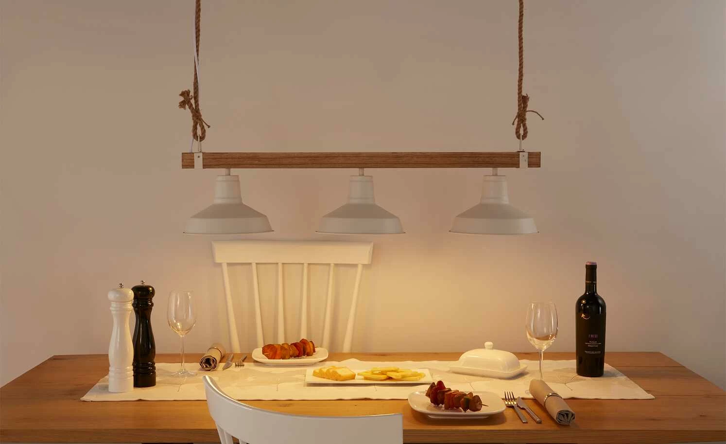 Pendelleuchte, 3-flammig, weiß/Holz mit Tau