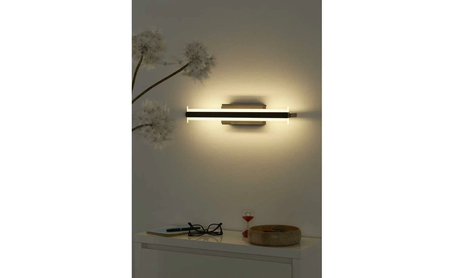 Fischer-Honsel LED-Wandleuchte, sandschwarz mit Dimmer – Bild 2