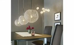 Paul Neuhaus Stehleuchte mit 6 kugelförmigen Schirmen