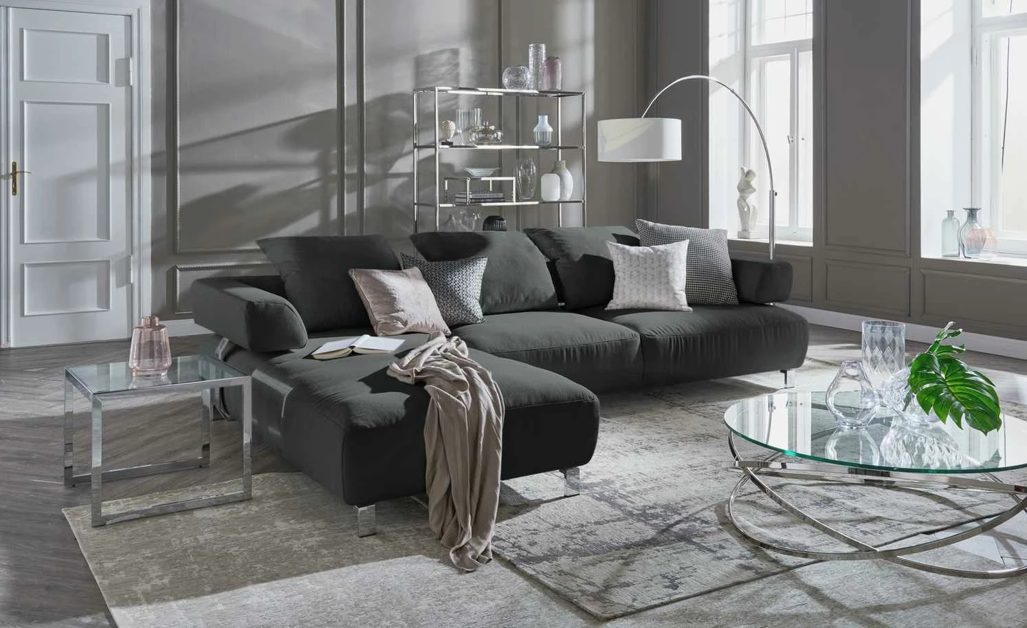 HOME STORY Bogenleuchte mit weißem Stoffschirm – Bild 27