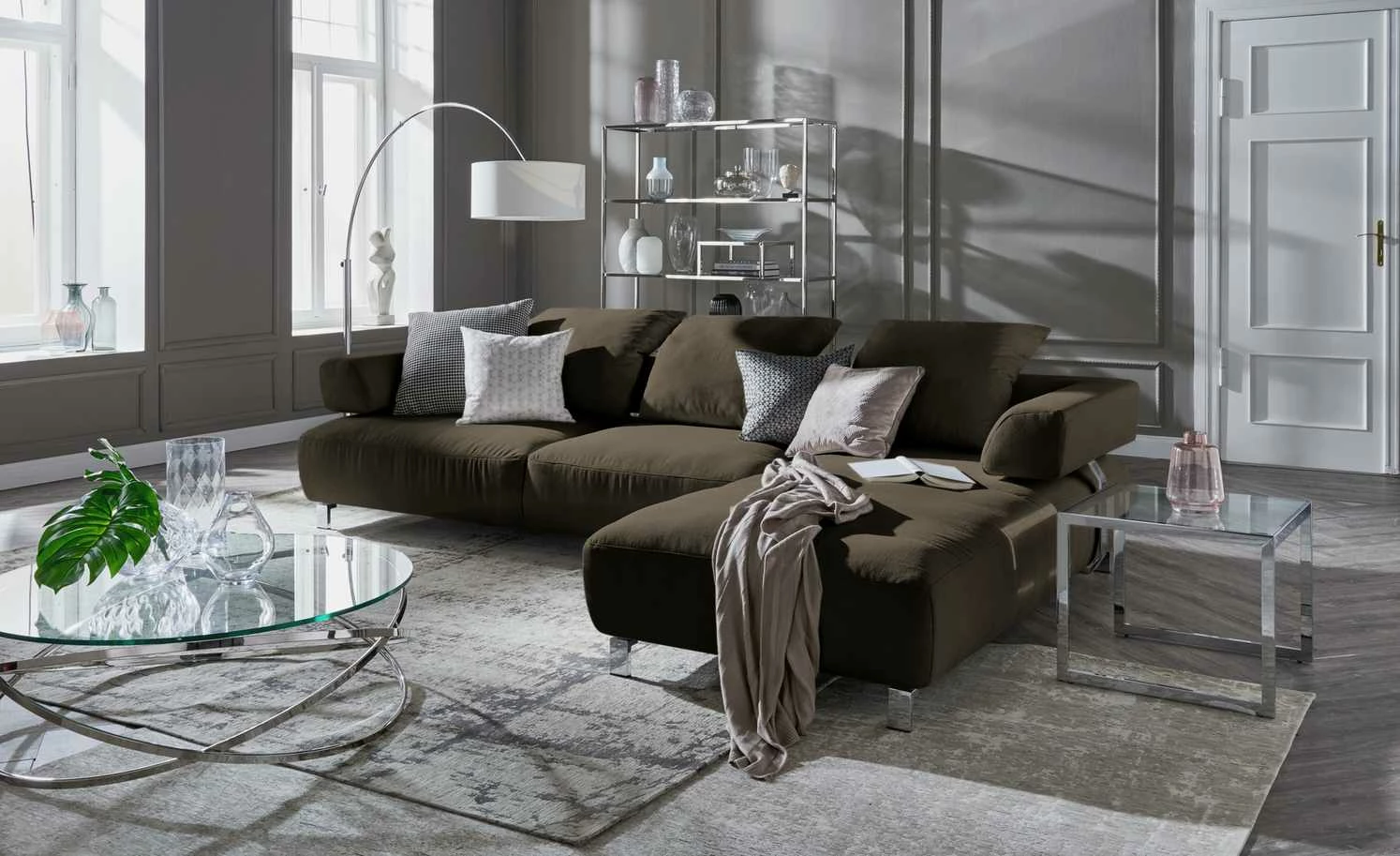 HOME STORY Bogenleuchte mit weißem Stoffschirm – Bild 18