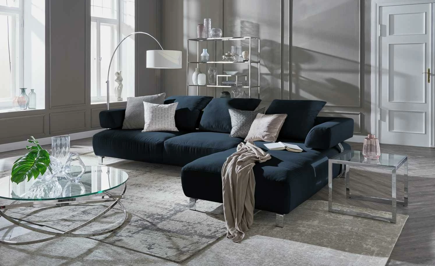 HOME STORY Bogenleuchte mit weißem Stoffschirm – Bild 2